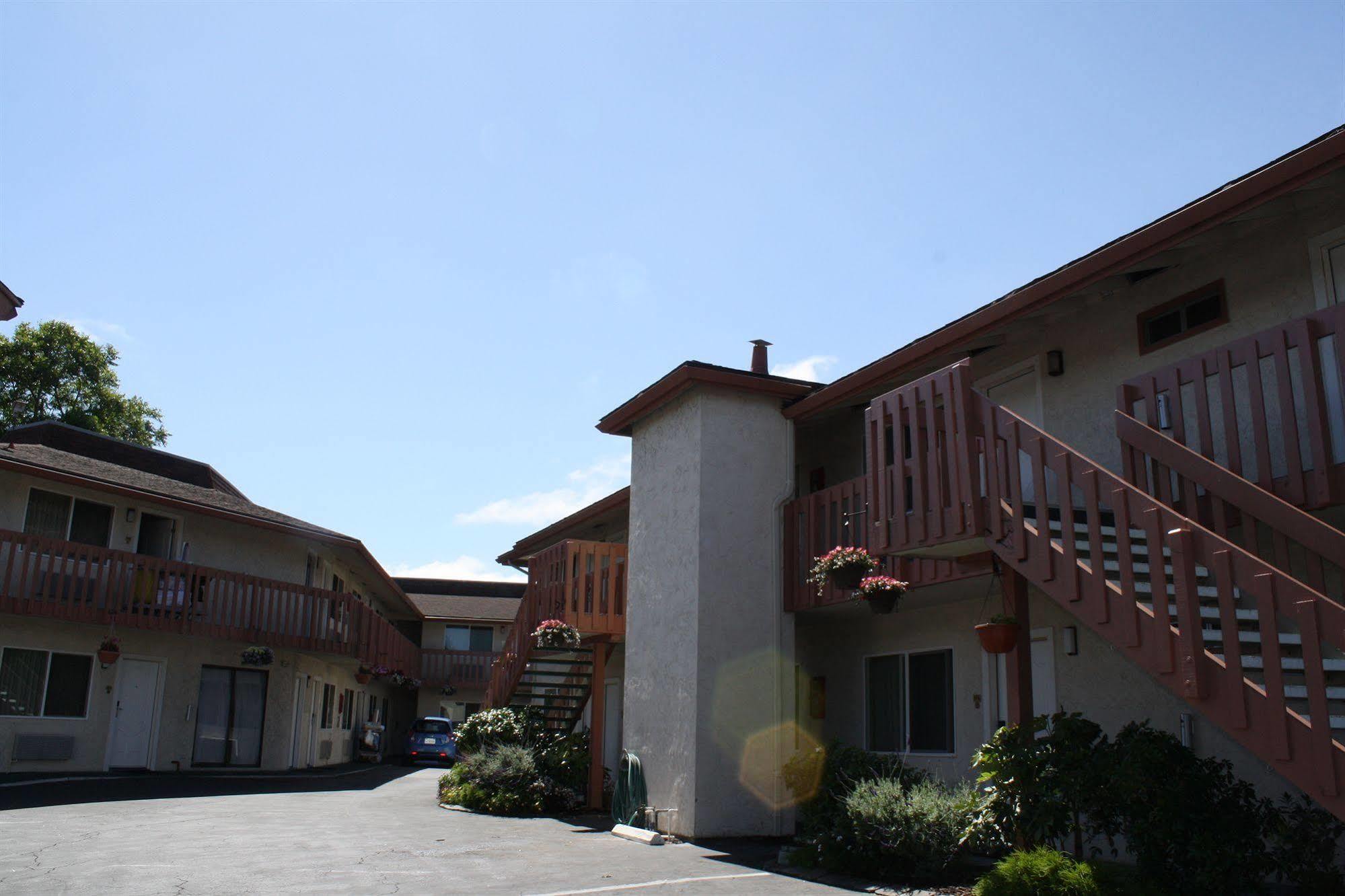 Pacific Inn Monterey Ngoại thất bức ảnh